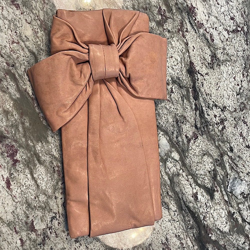 Kate Spade bow clutch